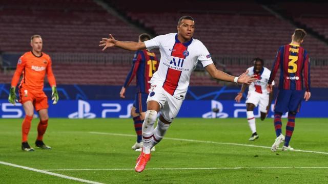 1640043996257007000.jpg 67516752gy1gxl3v9oiigj20xc0irn03.jpg